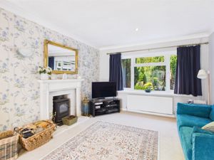 Sitting room- click for photo gallery